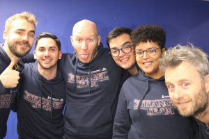 Photographie d'une partie de l'équipe des organisateurs (Stranger Team) du Startup Weekend Poitiers 2019